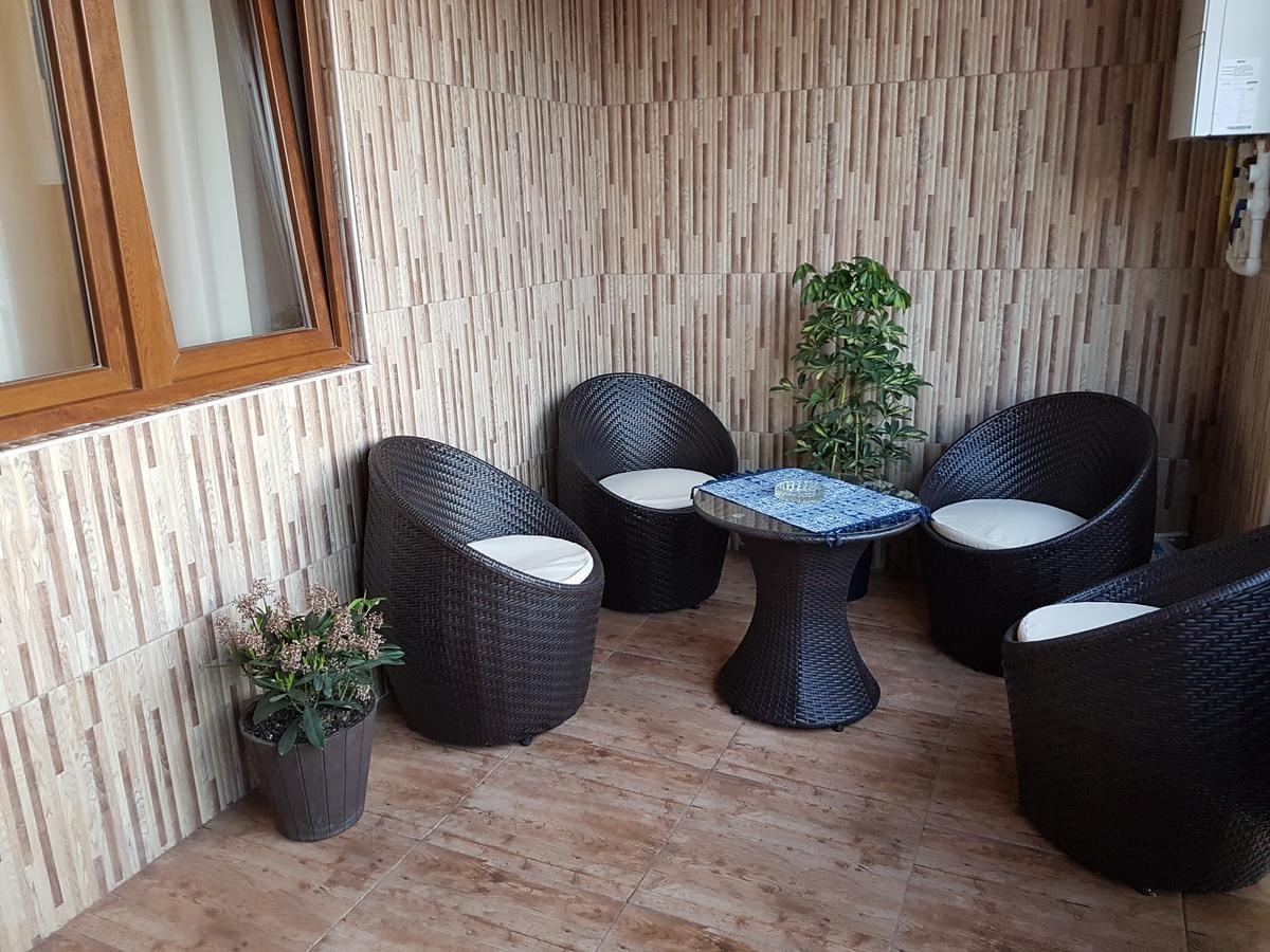 The Starry Night Apartment Batumi Eksteriør bilde